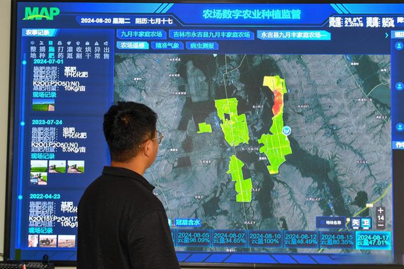 现代农业信息化系统：以数据驱动农业增产增收